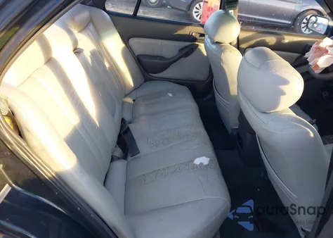 1994 Toyota Camry Le z USA, uszkodzony, nr VIN 4T1SK12EXRU366924